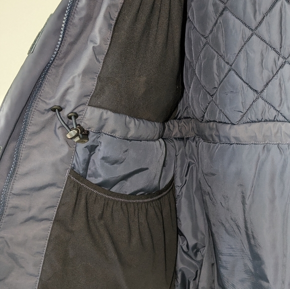 LL Bean women's size Large Ridge Parka - Picture 13 of 16